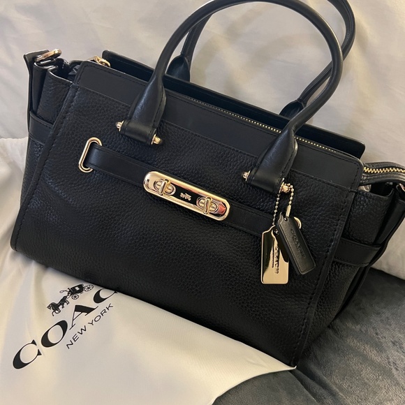 Coach handbag - Picture 2 of 11